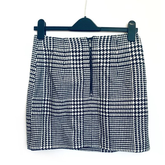 H&M 8 Black Houndstooth Mini Skirt Pencil NWT - Picture 2 of 3